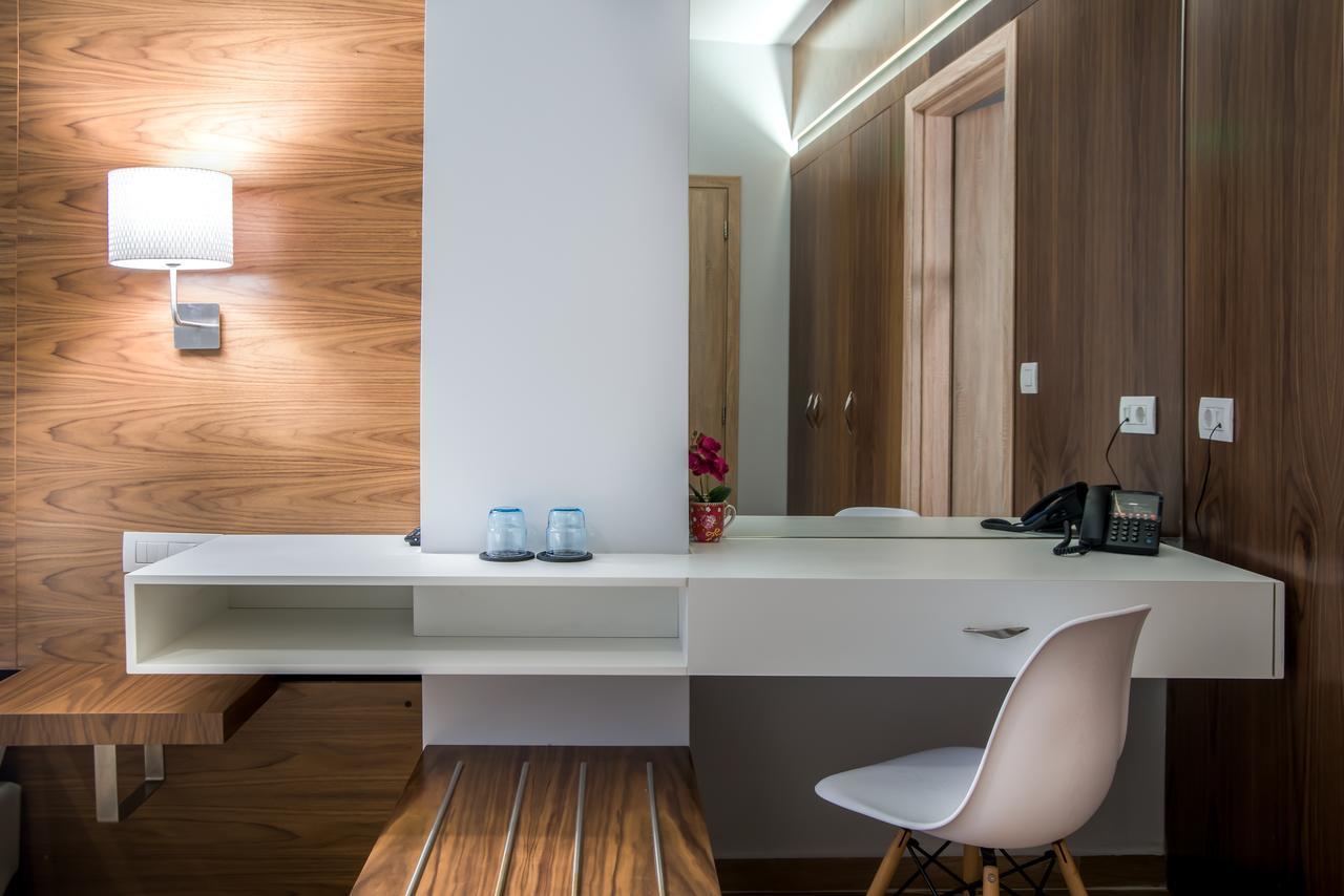 Ad Athens Luxury Rooms & Suites Экстерьер фото