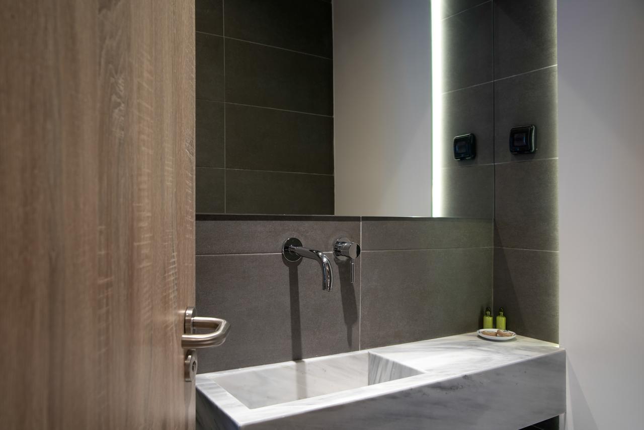 Ad Athens Luxury Rooms & Suites Экстерьер фото